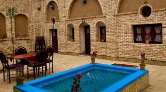 رزرو بوم گردی بابابزرگ (ایوان)