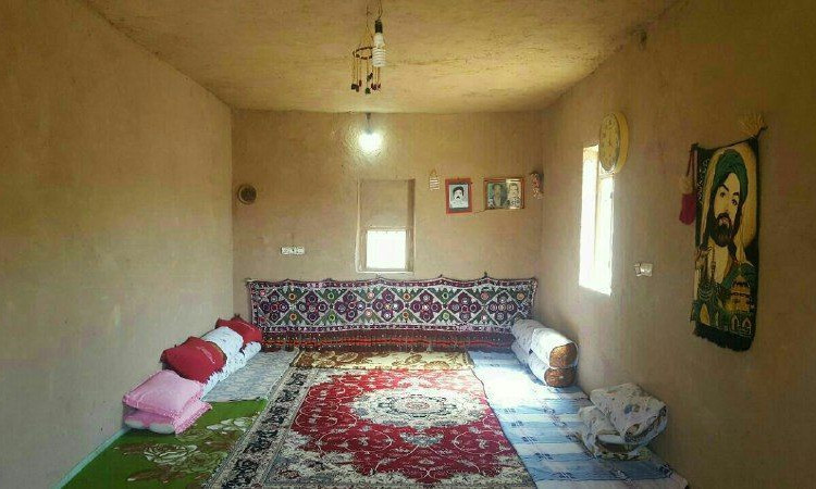 بوم گردی ریگ و آفتاب