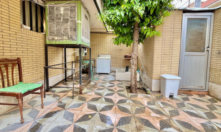 اجاره ویلای تک خوابه حافظیه باحیاط اختصاصی