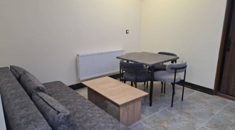 اجاره ویلا مستقل با حیاط اختصاصی آروینا