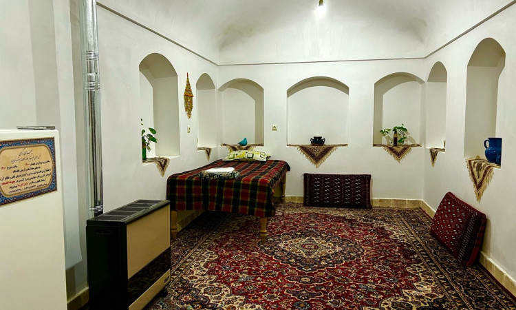 رزرو بوم گردی بابابزرگ (شبستان)