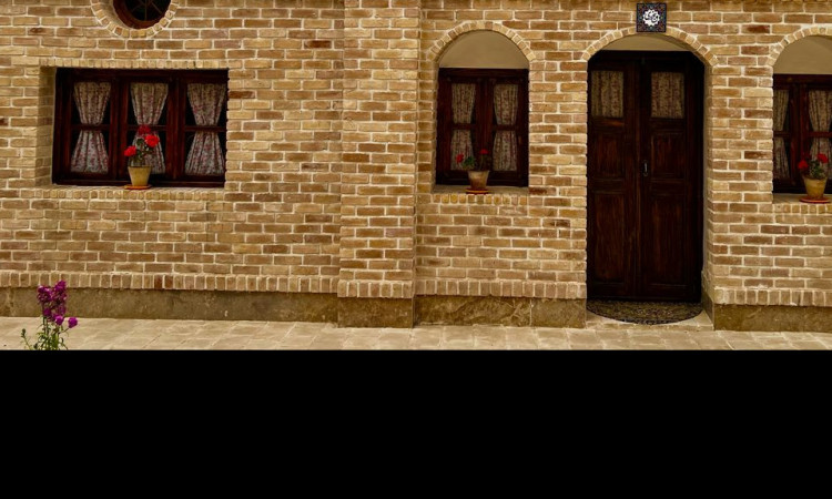 رزرو بوم گردی بابابزرگ (شبستان)