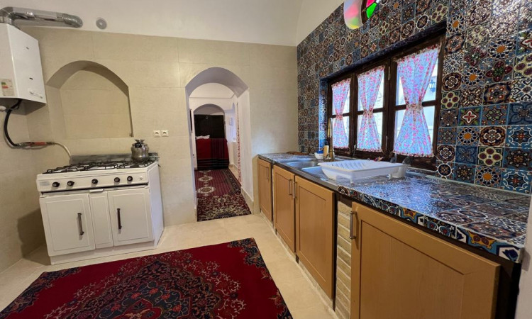 رزرو بوم گردی بابابزرگ (پنج دری)