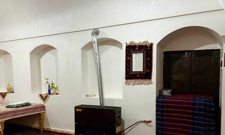 رزرو بوم گردی بابابزرگ (پنج دری)