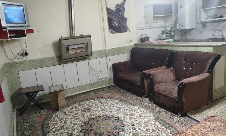 Parsa Transfer Suite Rent