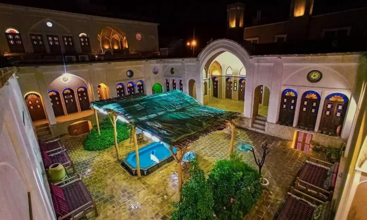 رزرو بوم گردی شاسوسا واحد سه تخته پنج دری