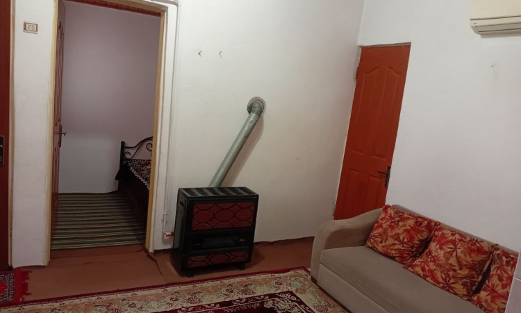 اجاره ویلا تک خواب خشکبیجار