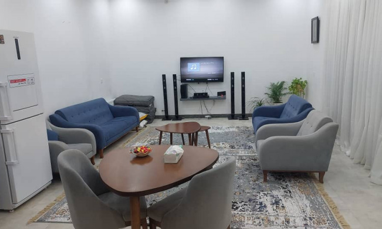 اجاره ویلا باغ آرامش با استخر روباز آب گرم