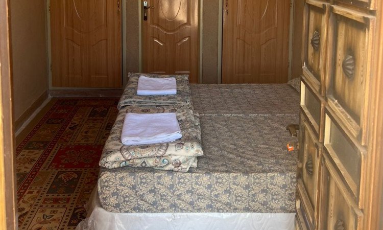 رزرو بوم گردی کویری شباهنگ (اتاق 2 تخته)