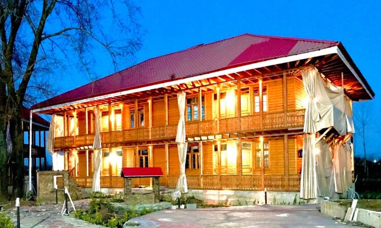 محمية غيل خاتون للسياحة البيئية - سرير عائلي ثلاثي في ​​الطابق الثاني