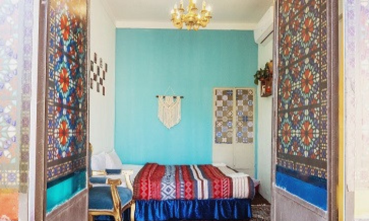 اقامتگاه سنتی ترنجستان(اتاق دو تخته دبل پهلوی)