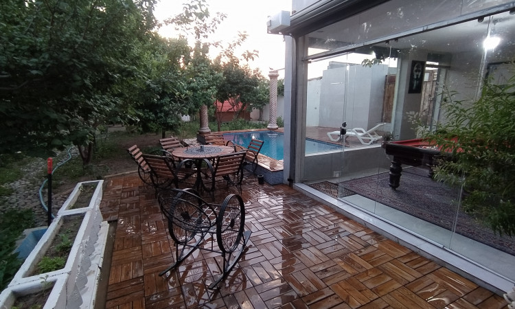اجاره ویلا باغ و کلبه سویسی ناژوان