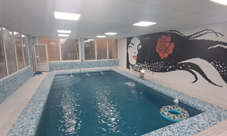 اجاره باغ ویلایی استخر آب گرم مهرچین