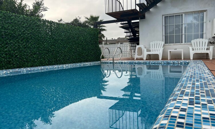 اجاره ویلا استخر دار تک خواب