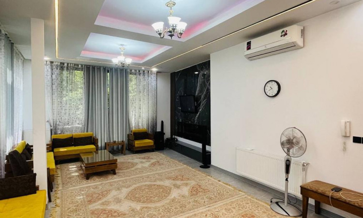 اجاره ویلا نوساز شیک و مدرن استخردار