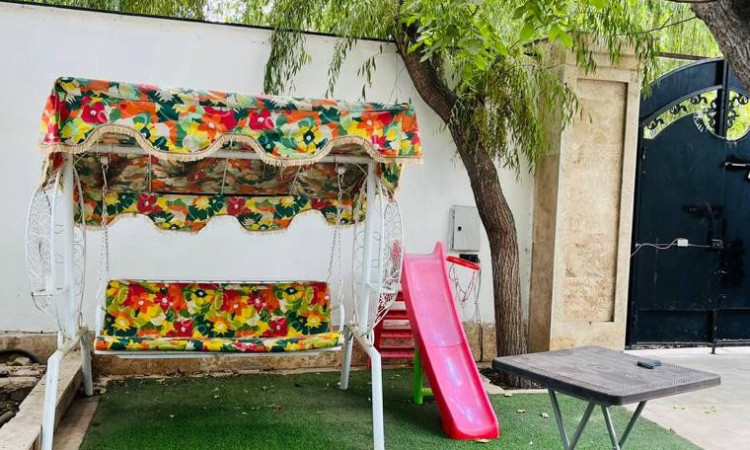 اجاره ویلا نوساز شیک و مدرن استخردار