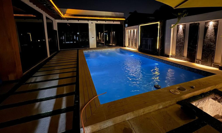 اجاره ویلا نوساز شیک و مدرن استخردار