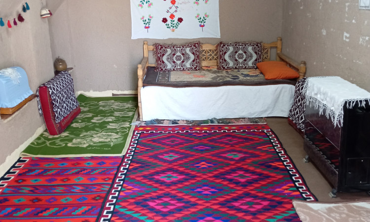 رزرو بوم گردی راگه (اتاق مطبخ)