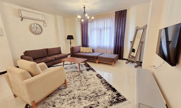 اجاره آپارتمان دوخوابه نوساز شهرک گلستان قشم