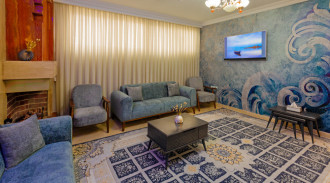 آپارتمان 2 خواب پارکینگ دار خیابان امام رضا (2/7)