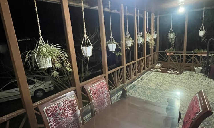 اجاره خانه سنتی تک خواب شیرزاد