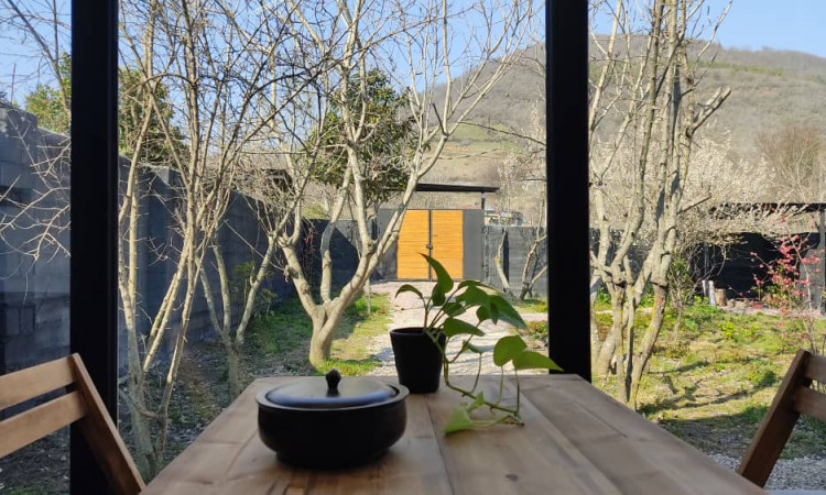اجاره کلبه دوبلکس چوبی شیشه ای مدرن بلور