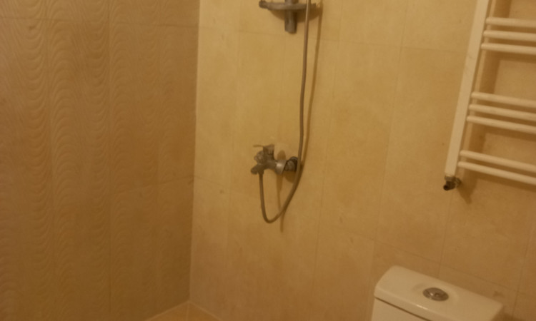 عمارت گلستان واحد 202