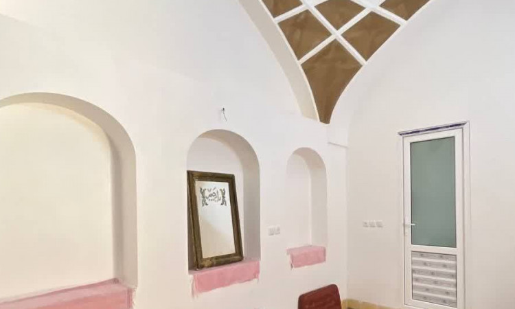 رزرو بومگردی استاد حسین اردکانی ـ اتاق حاجی لیلا