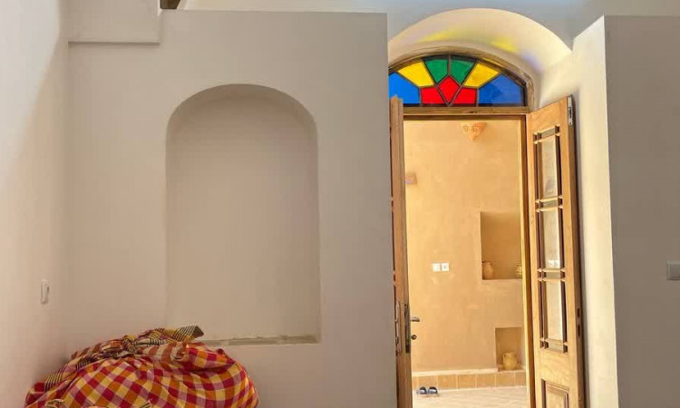 رزرو بومگردی استاد حسین اردکانی ـ اتاق حاجی لیلا