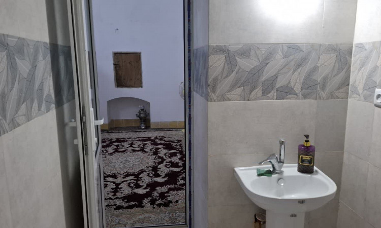 رزرو بومگردی استاد حسین اردکانی ـ اتاق حاجی لیلا