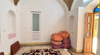 رزرو بومگردی استاد حسین اردکانی ـ اتاق حاجی لیلا