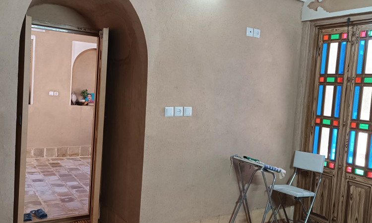 رزرو بومگردی استاد حسین اردکانی ـ اتاق ماما عصمت