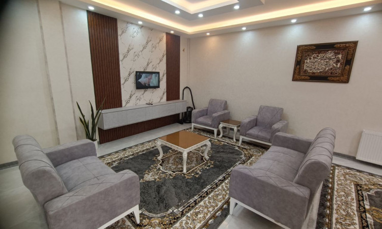 ویلایی نوساز با پارکینگ سینا