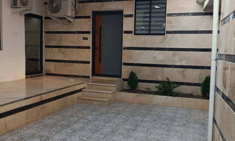 ویلایی نوساز با پارکینگ سینا