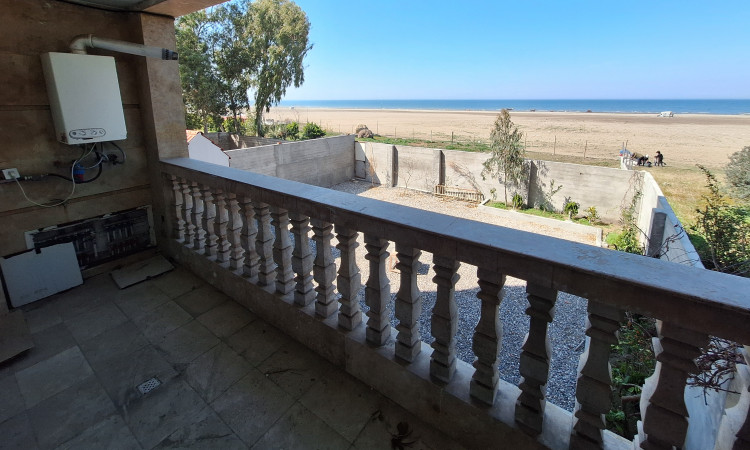 اجاره آپارتمان تک خواب ساحلی کنار دریا