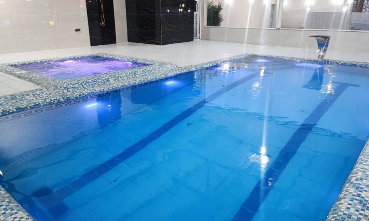 اجاره ویلا استخردار آبگرم زرین با جکوزی