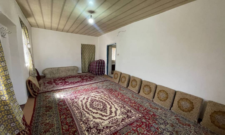 اجاره خانه سنتی تک خواب باباکوهی