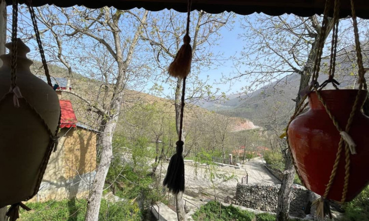 اجاره خانه سنتی تک خواب باباکوهی