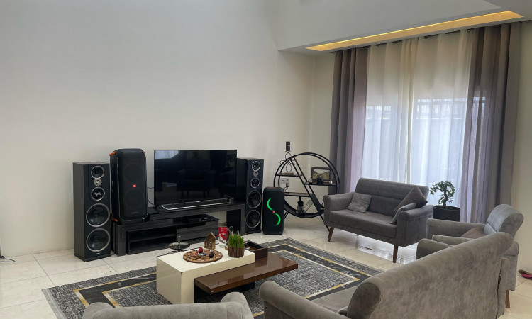 اجاره عمارت استخردار نیکان