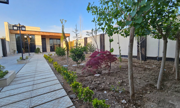 اجاره ویلا مدرن استخر آب گرم با حمام شیشه ای آلفا