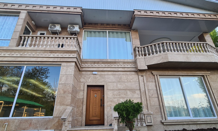 اجاره ویلا دوبلکس کوهستانی استخردار