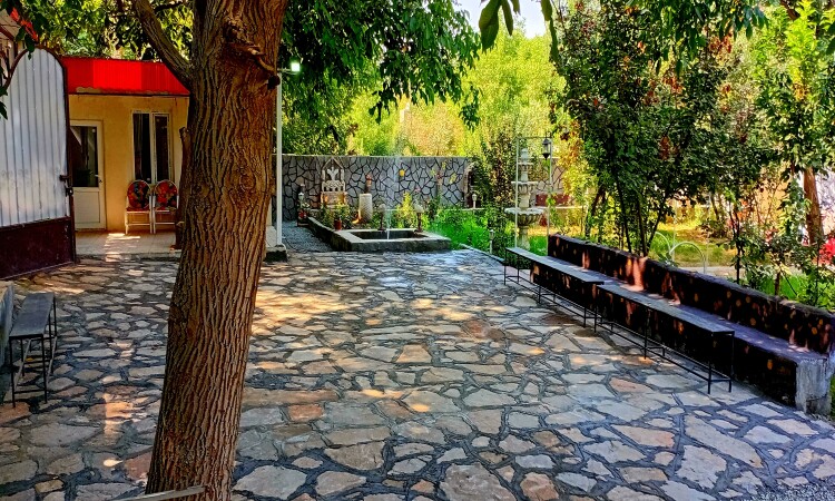 اجاره سوئیت باغ سنندج