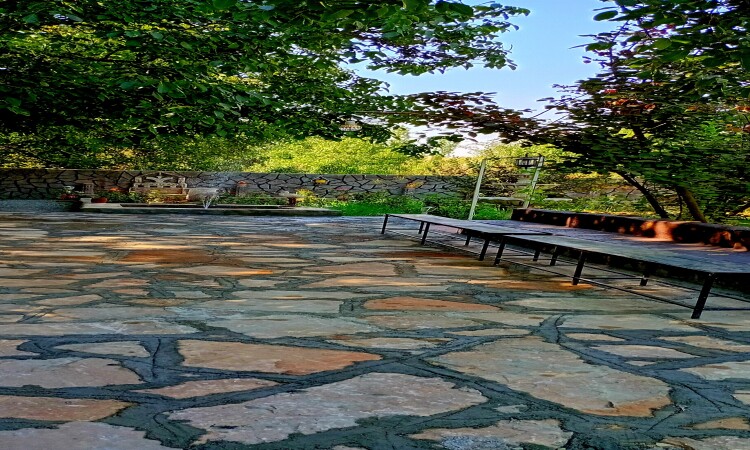 اجاره سوئیت باغ سنندج