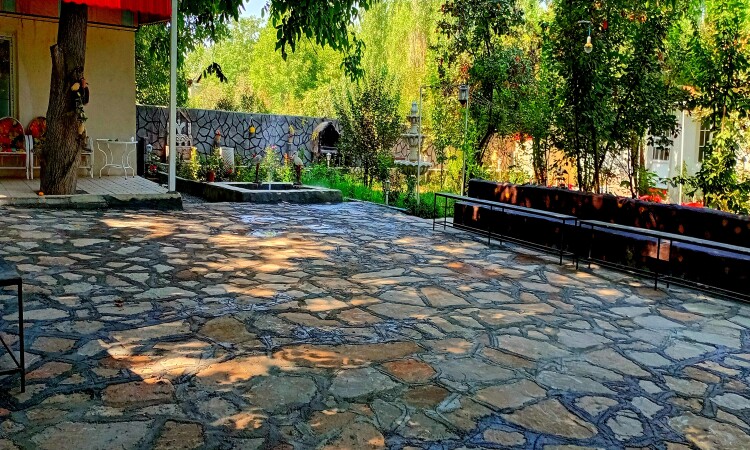 اجاره سوئیت باغ سنندج