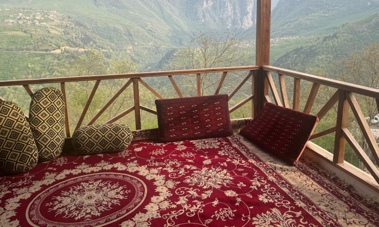 اجاره خانه سنتی یک خوابه آرامش میلاش