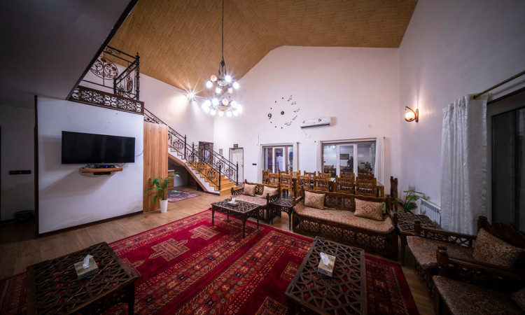 اجاره ویلا چهارخواب استخردار مهر و ماه