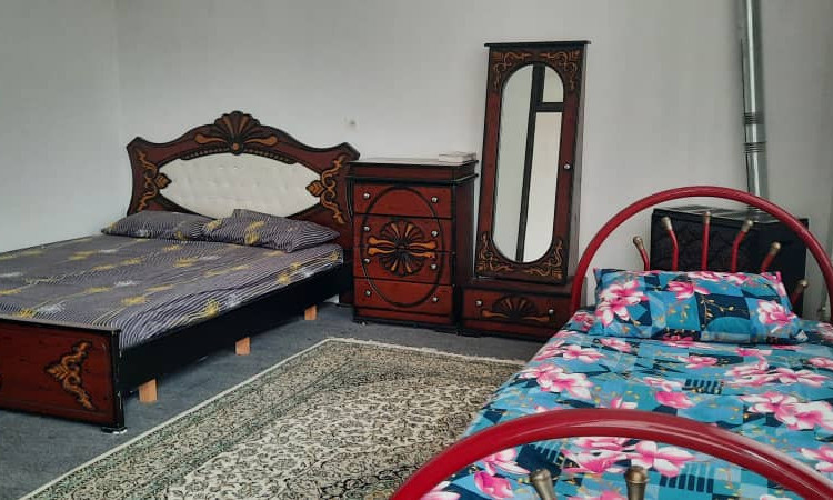 اجاره ویلا یکیتا دربست، 100متری با باغ،حیاط و پارکینگ