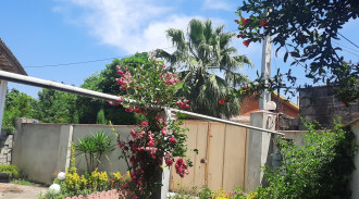 اجاره ویلا یکیتا دربست، 100متری با باغ،حیاط و پارکینگ