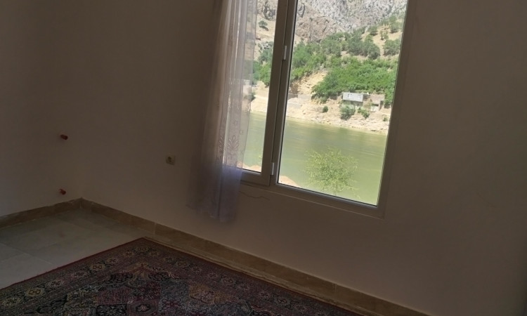 واحد ساحلی کنار دریاچه روستای گردش گری سلین