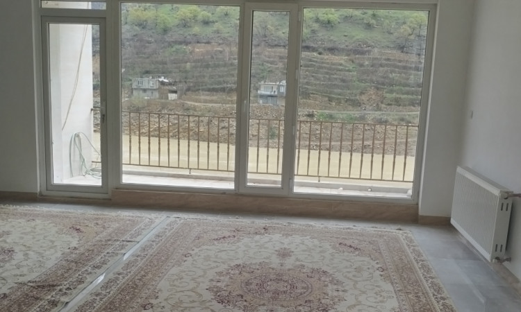 واحد ساحلی کنار دریاچه روستای گردش گری سلین
